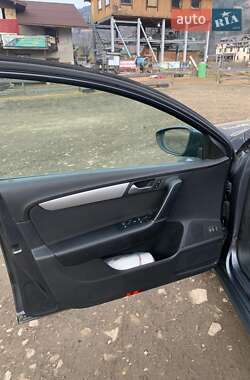 Универсал Volkswagen Passat 2011 в 