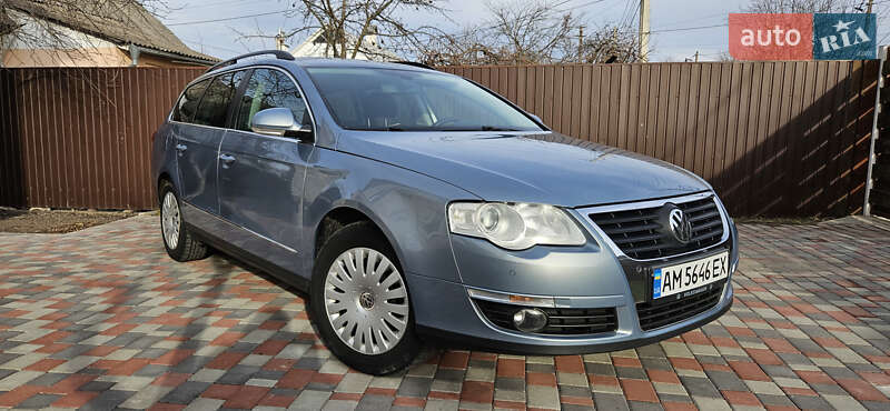 Универсал Volkswagen Passat 2008 в Житомире