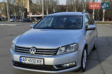 Універсал Volkswagen Passat 2011 в Запоріжжі