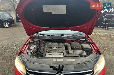 Универсал Volkswagen Passat 2012 в 