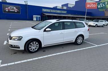 Універсал Volkswagen Passat 2013 в 