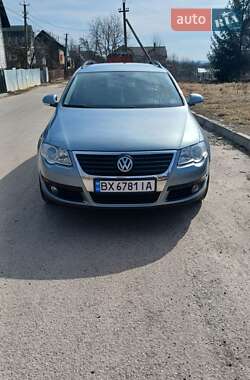 Універсал Volkswagen Passat 2009 в Хмельницькому