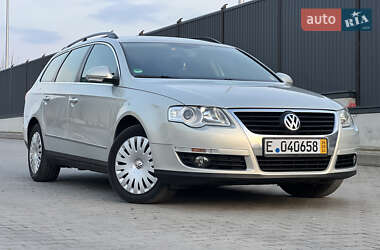 Универсал Volkswagen Passat 2009 в Луцке