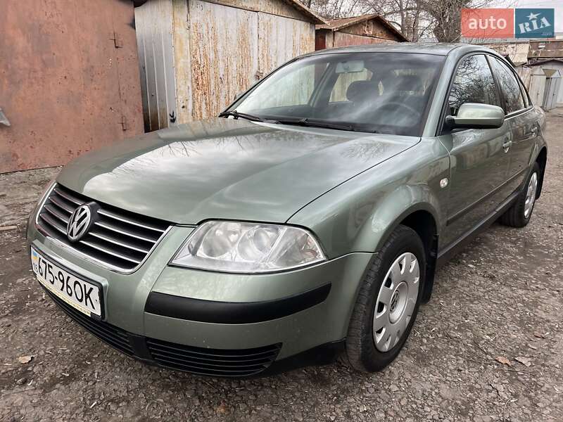 Седан Volkswagen Passat 2003 в Одесі