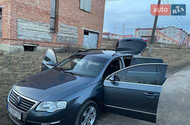 Универсал Volkswagen Passat 2010 в Львове