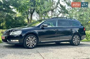 Универсал Volkswagen Passat 2012 в Ровно