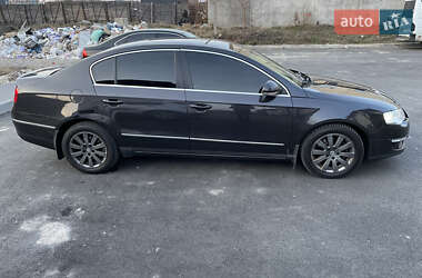 Седан Volkswagen Passat 2008 в Крюківщині