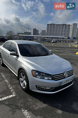 Седан Volkswagen Passat 2015 в Киеве