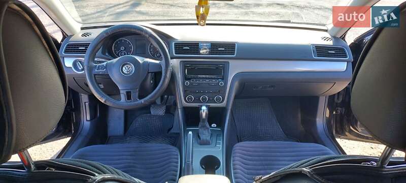 Седан Volkswagen Passat 2011 в Білгороді-Дністровському