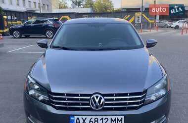 Седан Volkswagen Passat 2013 в Львові