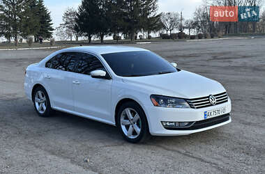 Седан Volkswagen Passat 2015 в Чугуєві