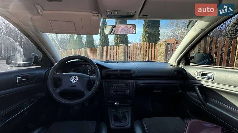 Седан Volkswagen Passat 2001 в Дніпрі