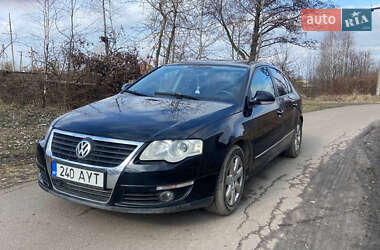 Седан Volkswagen Passat 2006 в Рокитном