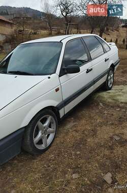 Седан Volkswagen Passat 1989 в 
