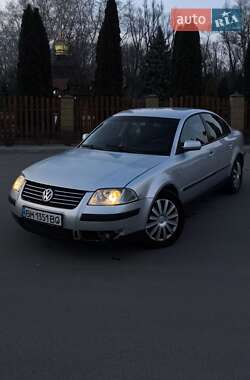 Седан Volkswagen Passat 2002 в Дніпрі