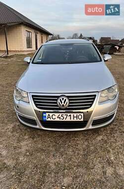 Универсал Volkswagen Passat 2006 в Любомле