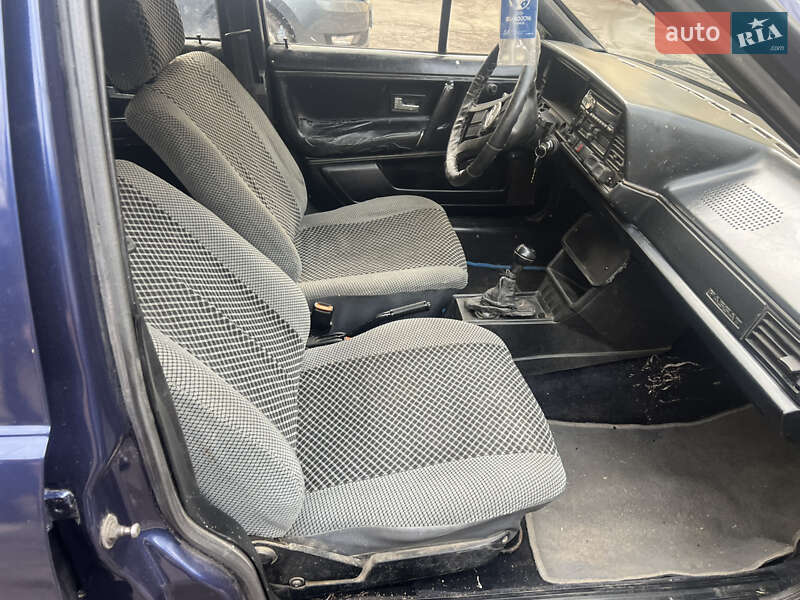 Універсал Volkswagen Passat 1982 в Вінниці