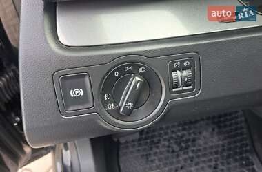 Седан Volkswagen Passat 2009 в 