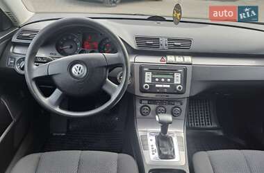 Седан Volkswagen Passat 2009 в 