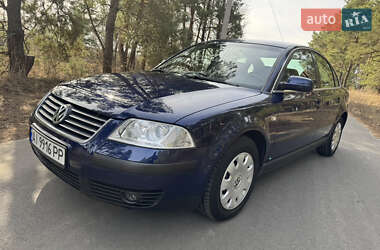 Седан Volkswagen Passat 2002 в Бородянці