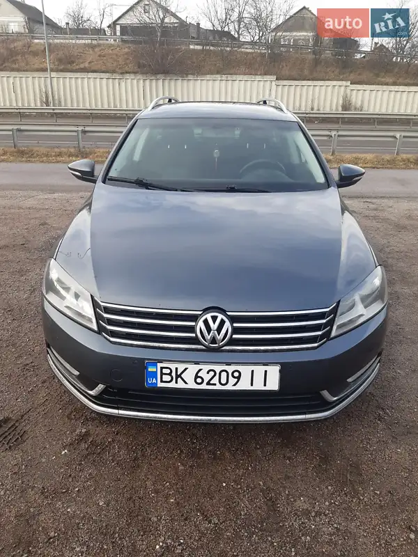 Volkswagen Passat 2011 VIN WVWZZZ3CZCE007637 фото оголошення 9 з 45