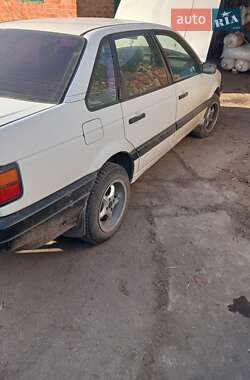Седан Volkswagen Passat 1989 в 