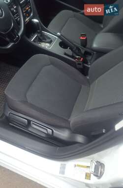 Седан Volkswagen Passat 2018 в 