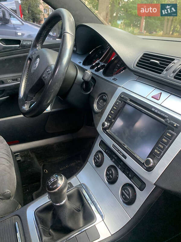Седан Volkswagen Passat 2008 в Носовке
