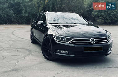 Универсал Volkswagen Passat 2016 в 