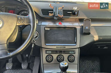 Седан Volkswagen Passat 2007 в 