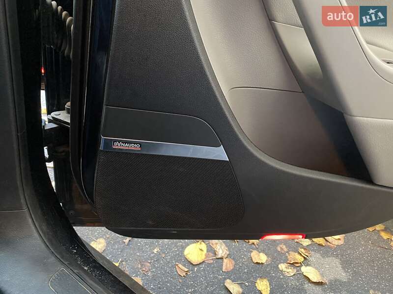 Универсал Volkswagen Passat 2010 в Киеве