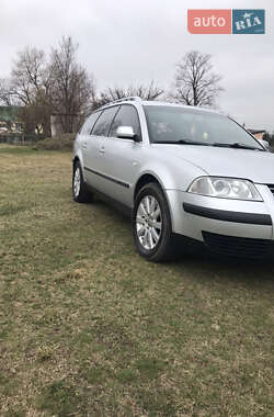 Універсал Volkswagen Passat 2001 в 