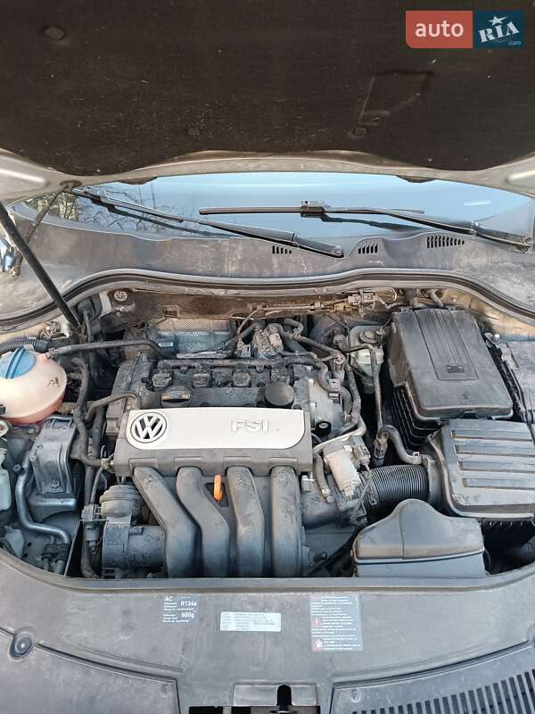 Седан Volkswagen Passat 2006 в Каменском фото 5 Седан Volkswagen Passat 2006 в Каменском