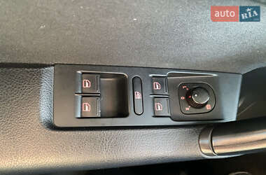 Универсал Volkswagen Passat 2011 в 