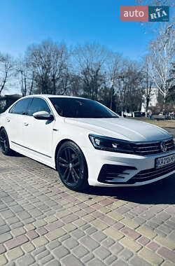 Седан Volkswagen Passat 2018 в 