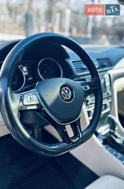 Седан Volkswagen Passat 2018 в 