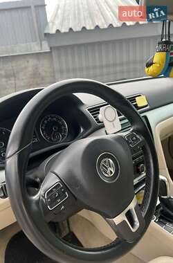 Седан Volkswagen Passat 2013 в 