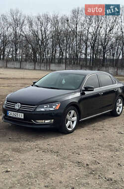 Седан Volkswagen Passat 2012 в Умані