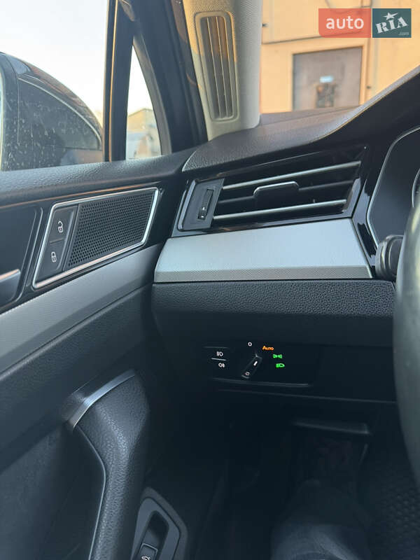 Універсал Volkswagen Passat 2015 в Переяславі