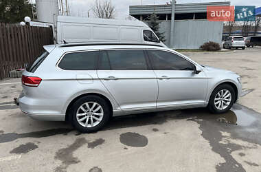 Універсал Volkswagen Passat 2015 в 