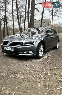 Универсал Volkswagen Passat 2015 в 