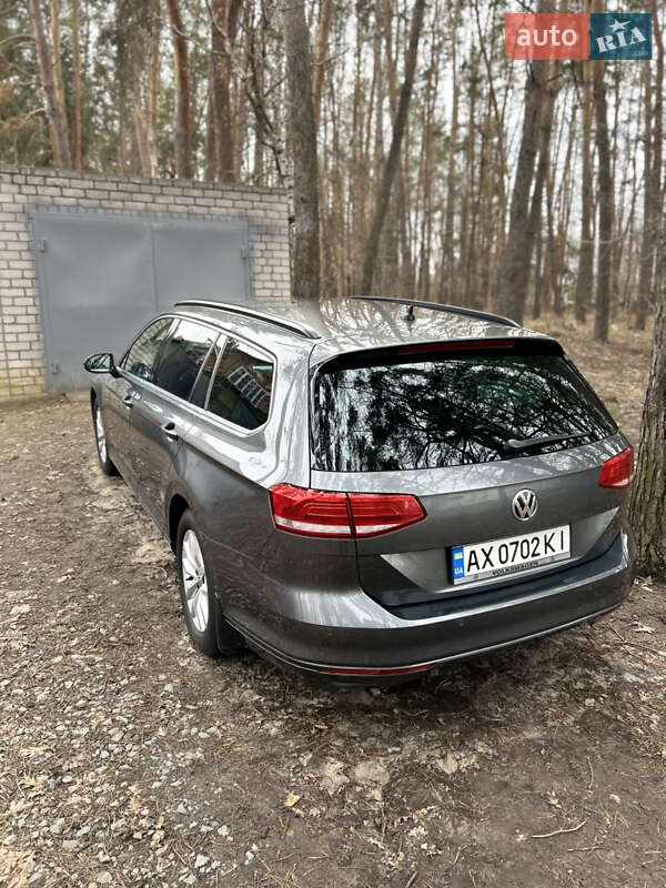 Універсал Volkswagen Passat 2015 в Харкові