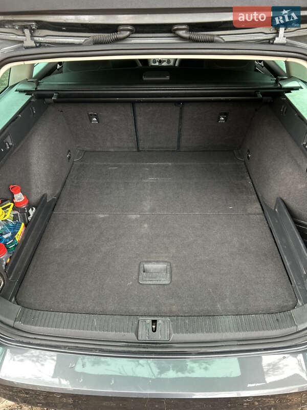 Універсал Volkswagen Passat 2015 в Харкові