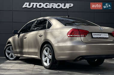 Седан Volkswagen Passat 2014 в Одессе