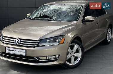 Седан Volkswagen Passat 2014 в Одессе