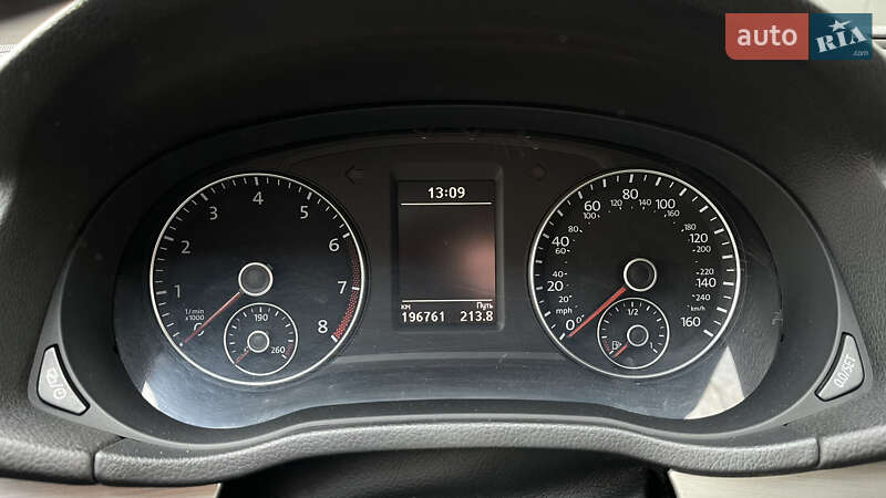 Седан Volkswagen Passat 2014 в Одесі