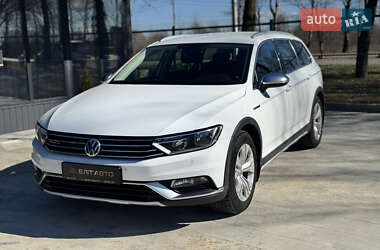 Универсал Volkswagen Passat 2017 в 