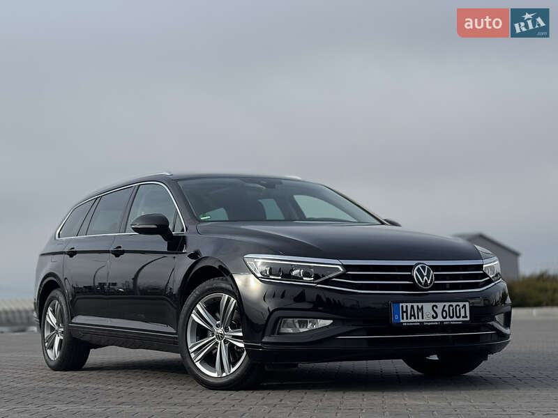 Універсал Volkswagen Passat 2021 в 