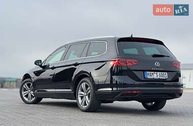 Універсал Volkswagen Passat 2021 в 
