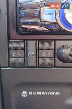 Седан Volkswagen Passat 1996 в Бердичеве